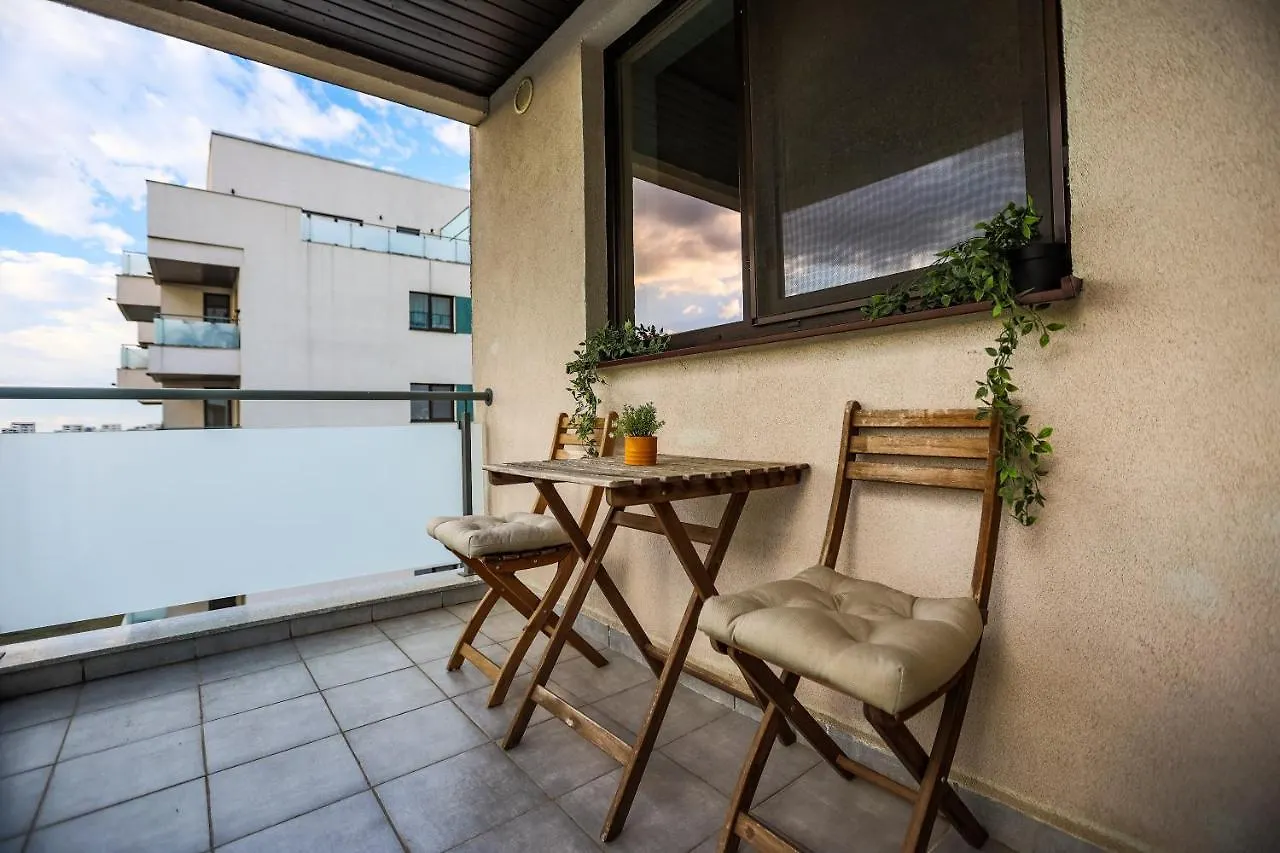Apartment Ferienwohnung Sweet Escape- 1Br In Pipera Voluntari